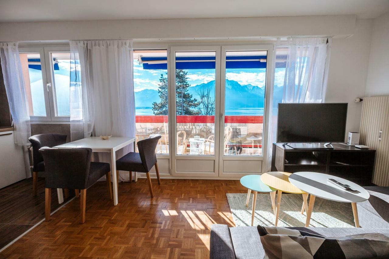 Terrace With Lake & Mountain View Montreux Exterior foto